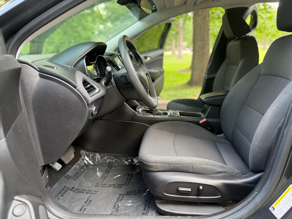 2017 Chevrolet Cruze Image 10