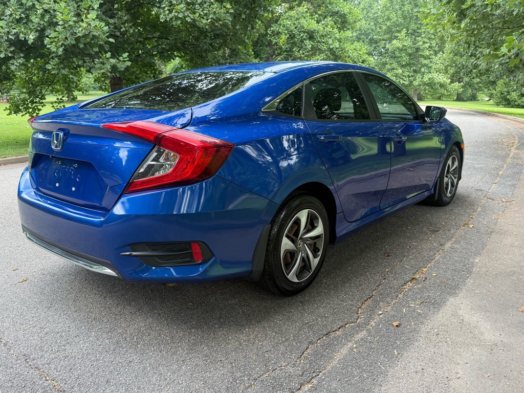 2019 Honda Civic Image 7