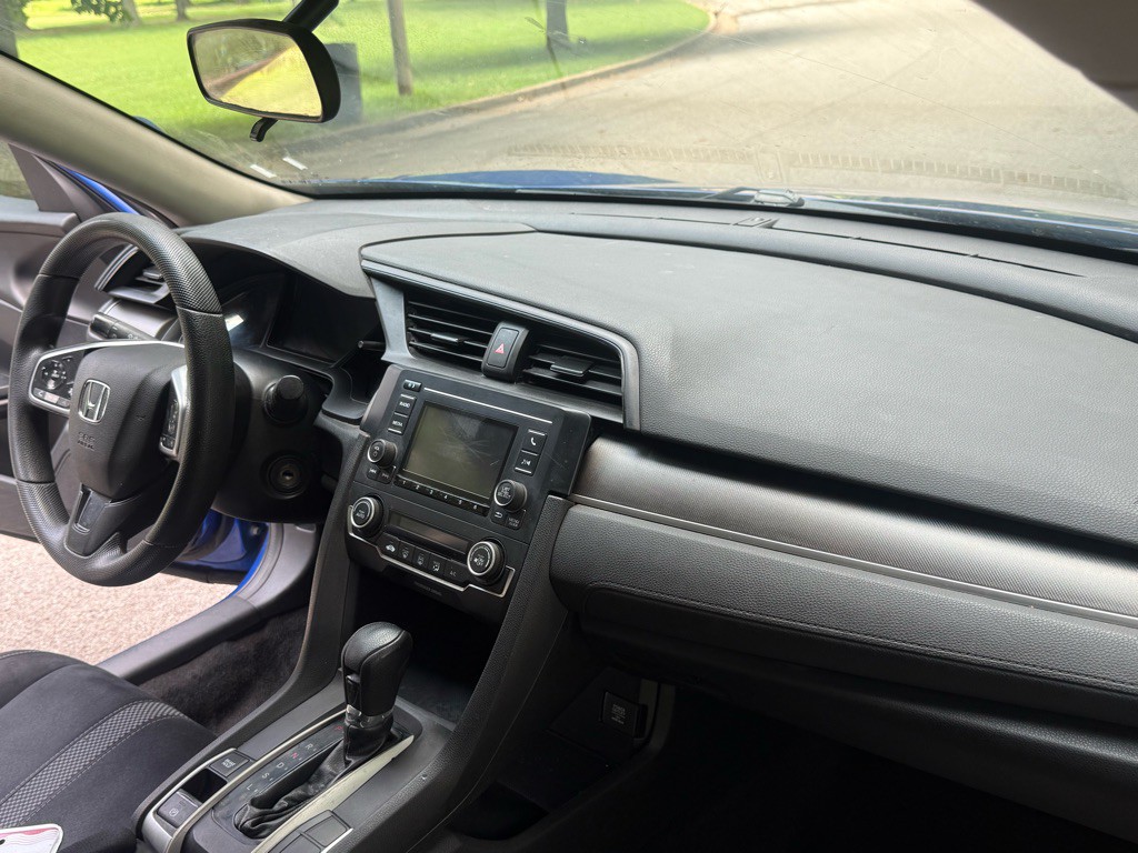 2019 Honda Civic Image 15