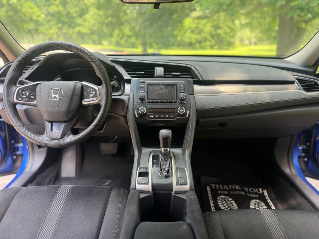 2019 Honda Civic Image 11