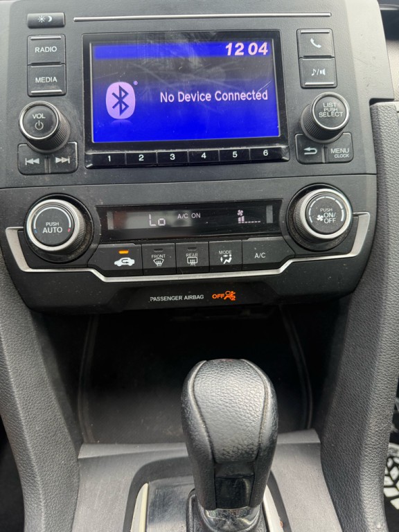 2019 Honda Civic Image 18