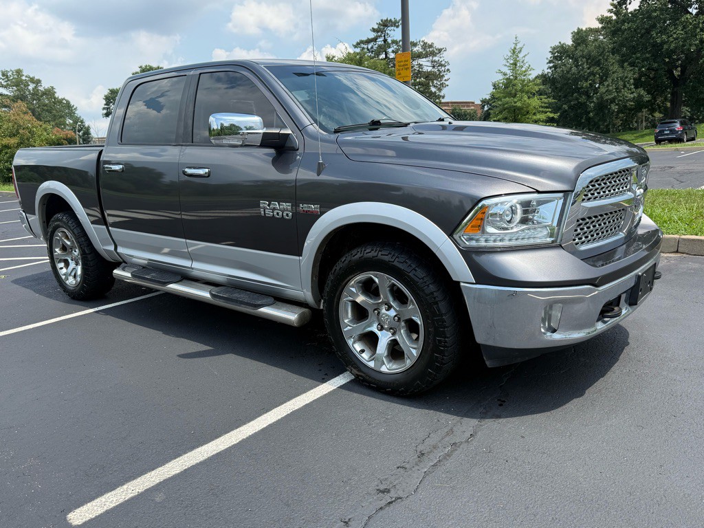 2017 RAM 1500 Image 4