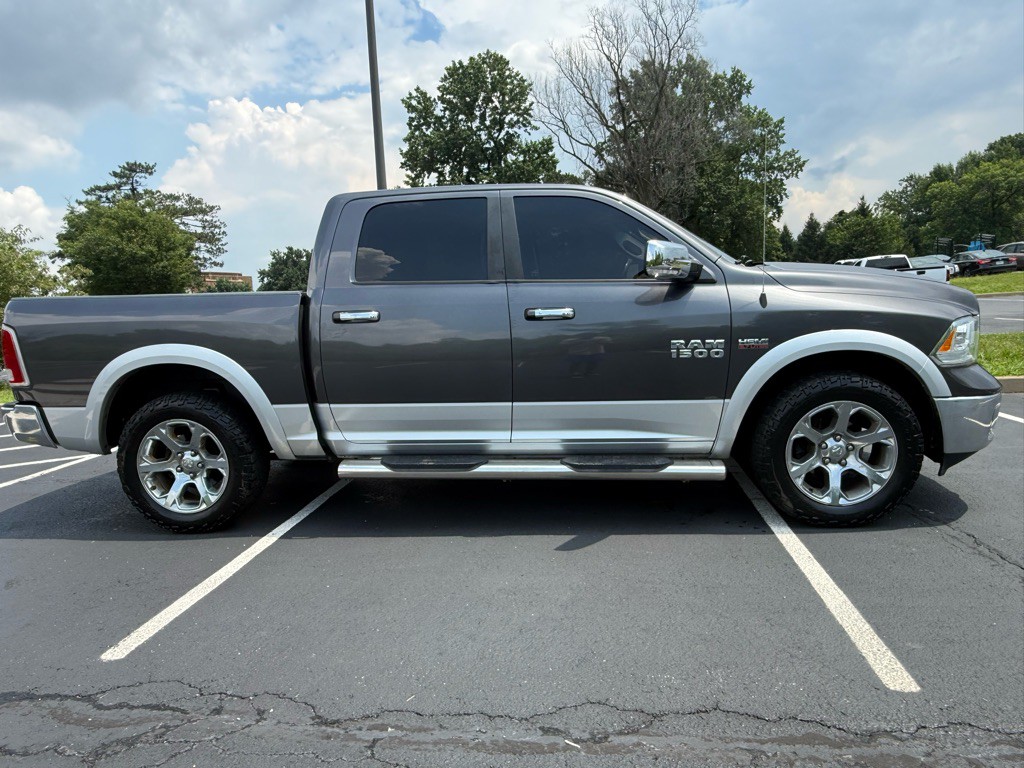 2017 RAM 1500 Image 6
