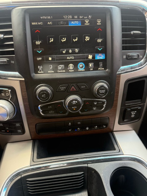 2017 RAM 1500 Image 18