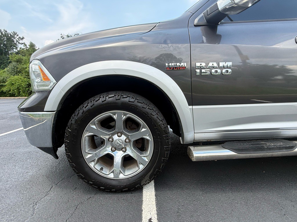 2017 RAM 1500 Image 24