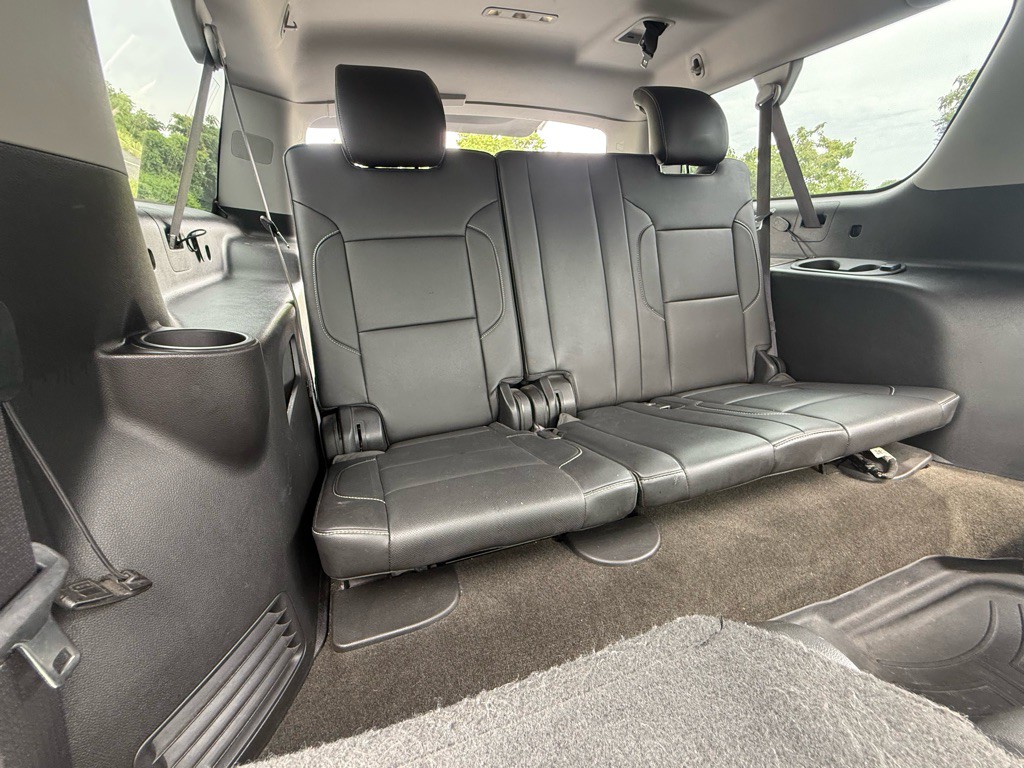 2015 Chevrolet Suburban Image 25