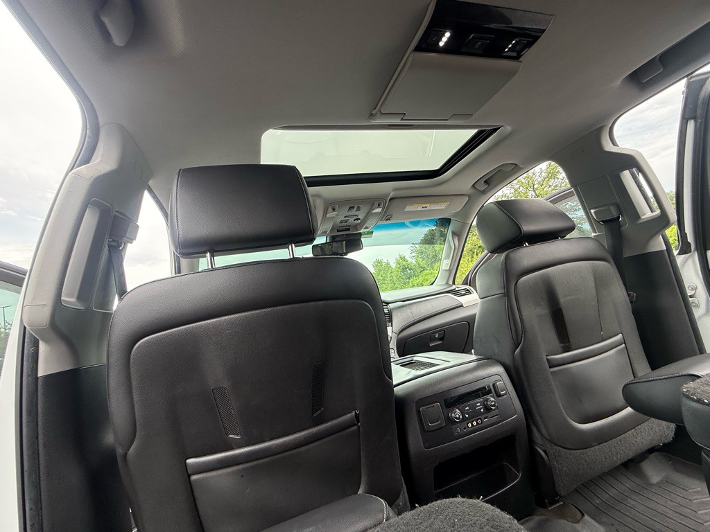 2015 Chevrolet Suburban Image 26