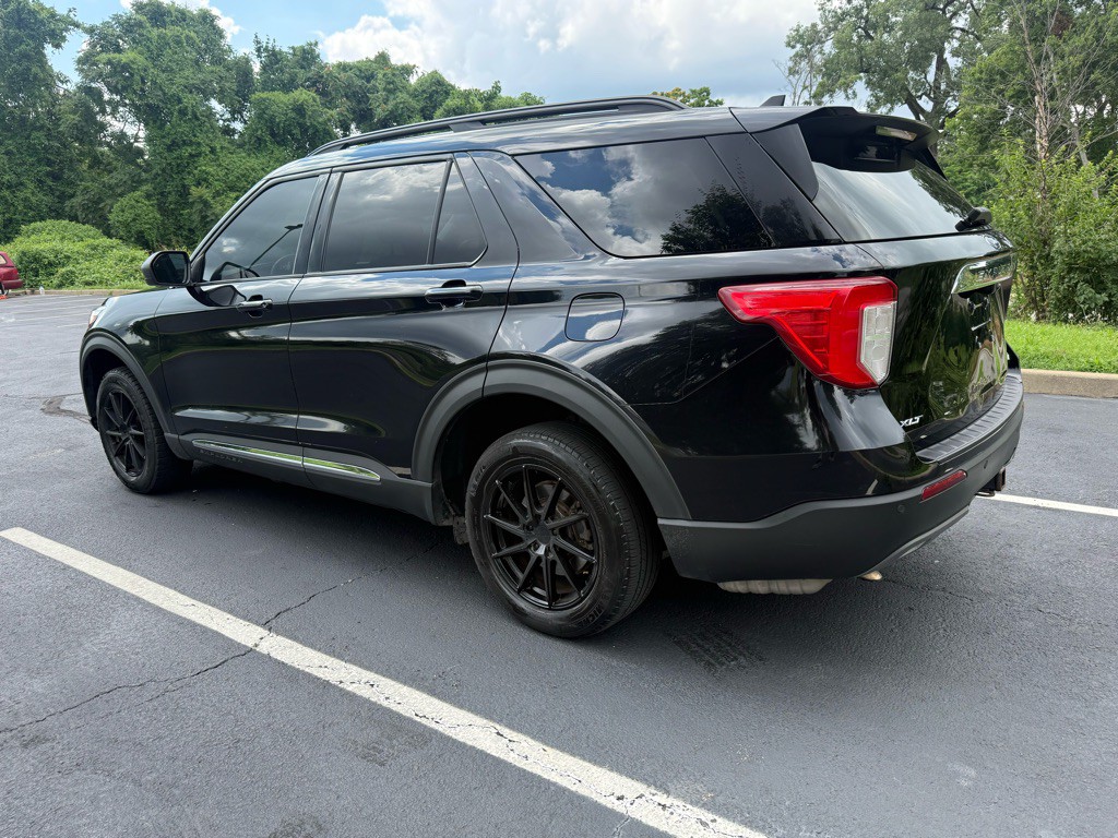 2022 Ford Explorer Image 7