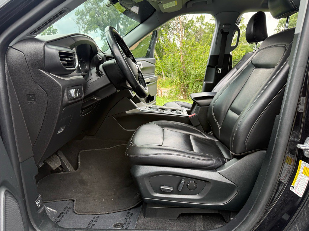 2022 Ford Explorer Image 10