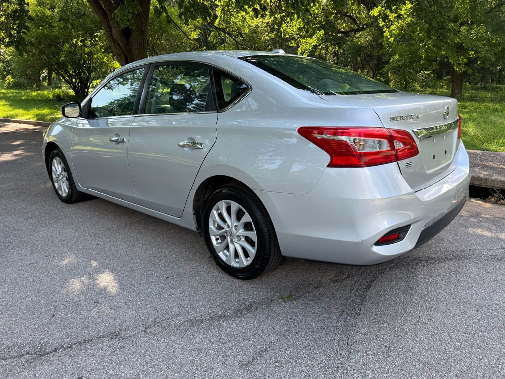 2019 Nissan Sentra Image 7