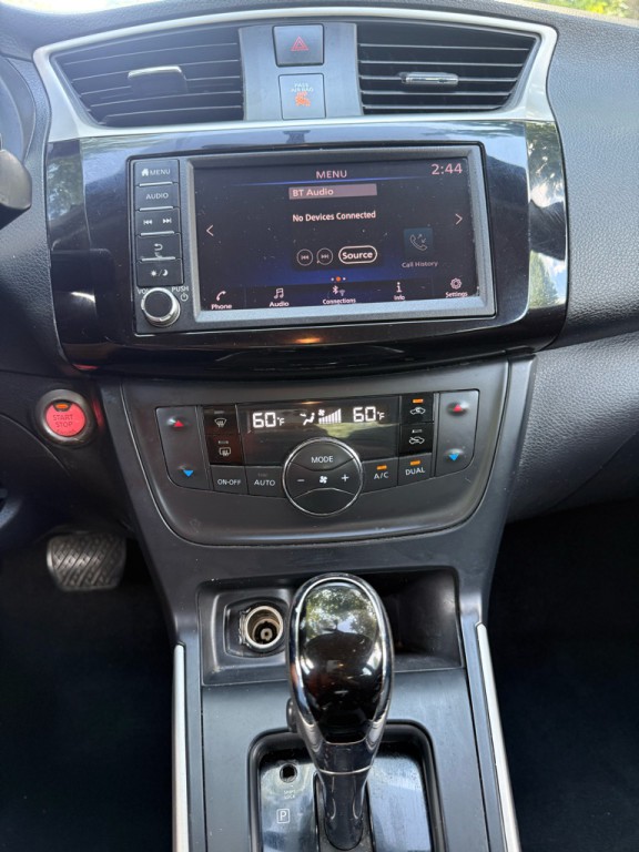 2019 Nissan Sentra Image 18