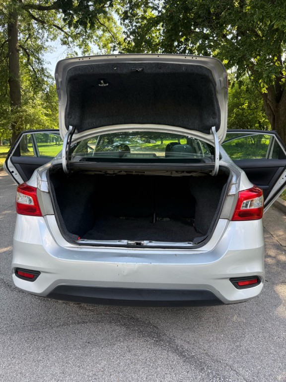 2019 Nissan Sentra Image 23