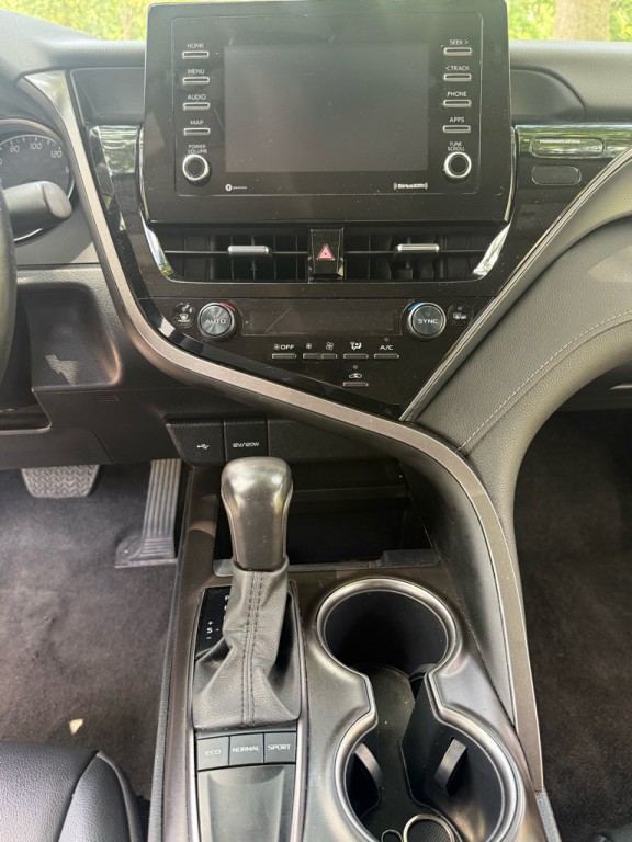 2022 Toyota Camry Image 14