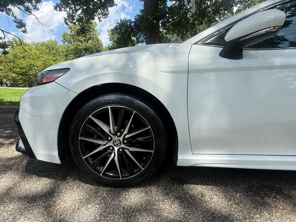 2022 Toyota Camry Image 24