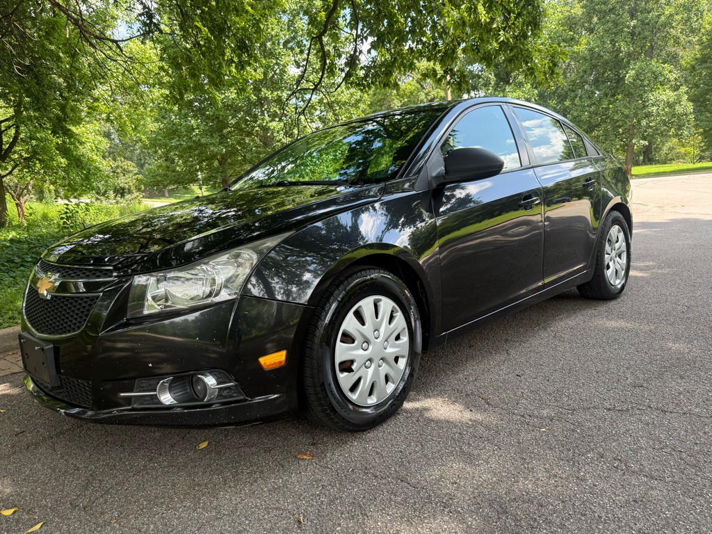 2016 Chevrolet Cruze Image 1