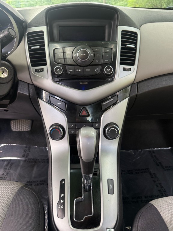 2016 Chevrolet Cruze Image 14