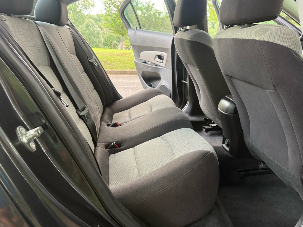 2016 Chevrolet Cruze Image 19