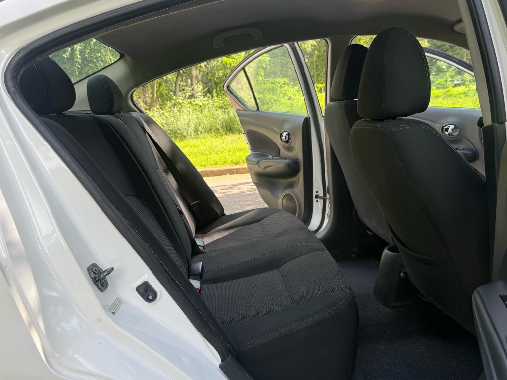 2019 Nissan Versa Image 20