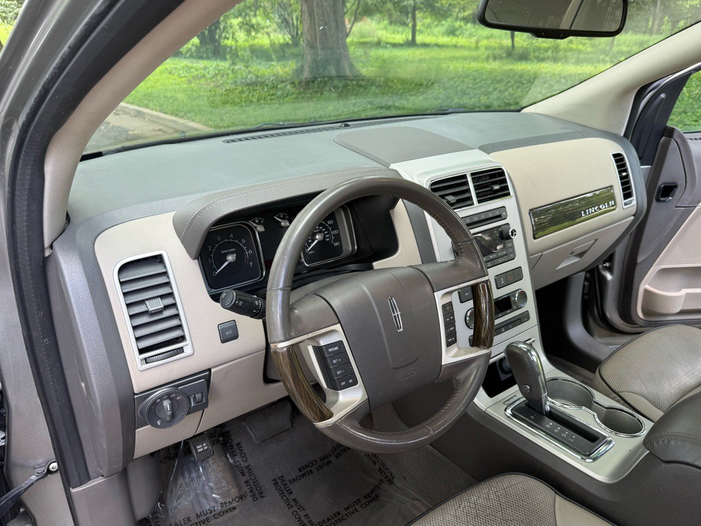 2008 Lincoln MKX Image 13