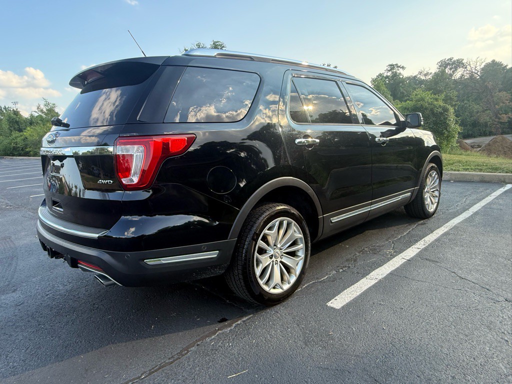 2018 Ford Explorer Image 7