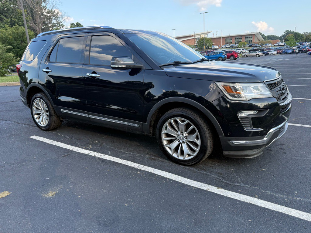 2018 Ford Explorer Image 4