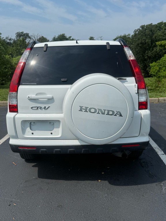 2005 Honda CR-V Image 8