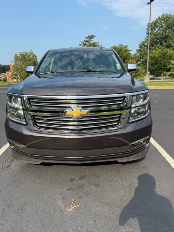 2015 Chevrolet Tahoe Image 2