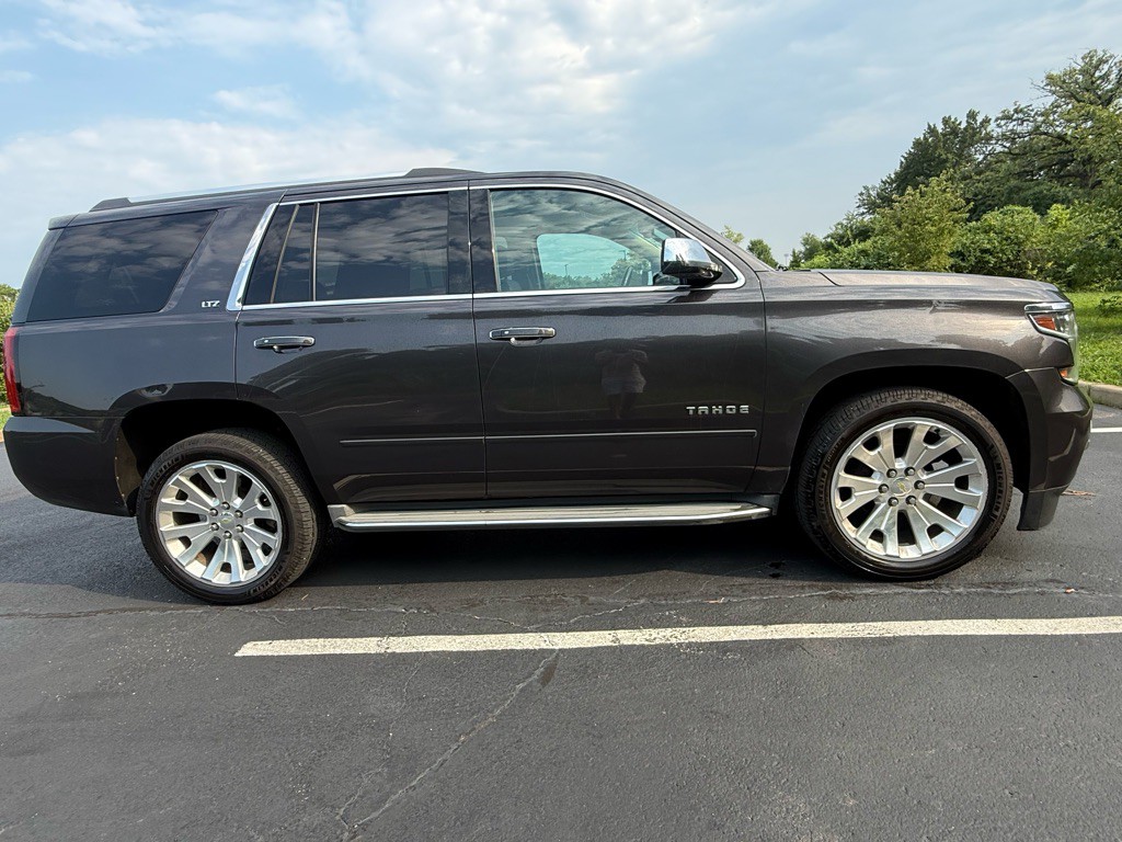 2015 Chevrolet Tahoe Image 3