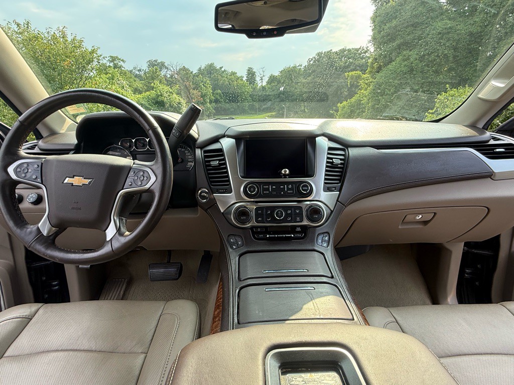 2015 Chevrolet Tahoe Image 8