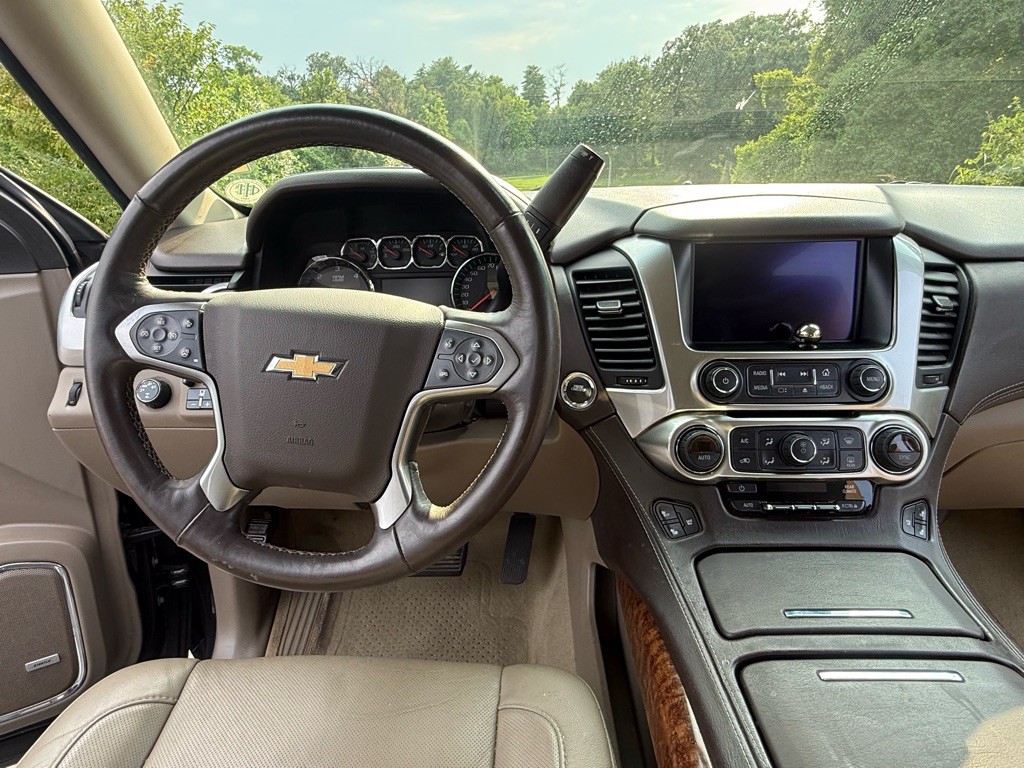 2015 Chevrolet Tahoe Image 13