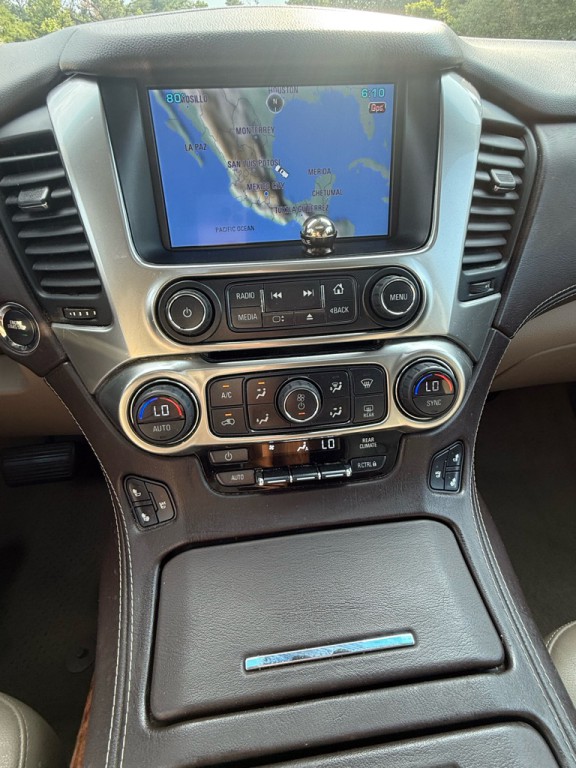 2015 Chevrolet Tahoe Image 15