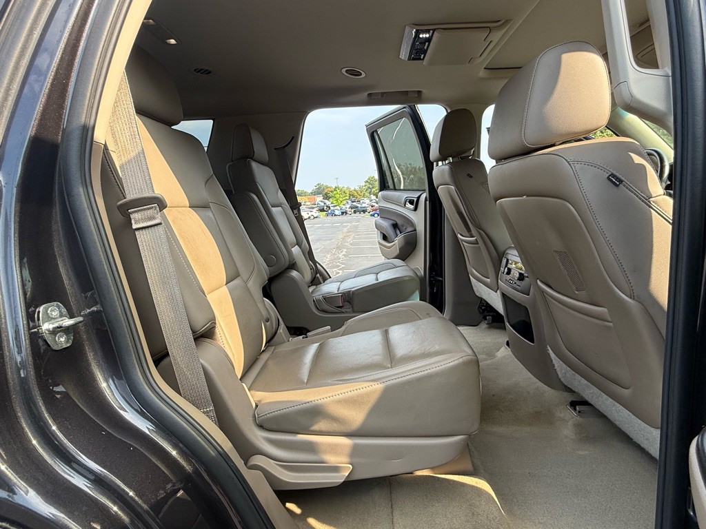 2015 Chevrolet Tahoe Image 17