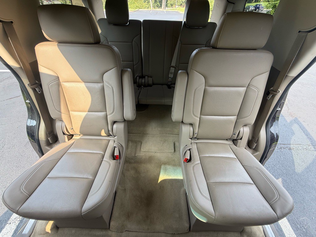 2015 Chevrolet Tahoe Image 18