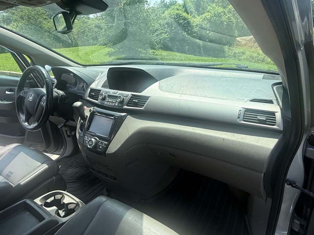2016 Honda Odyssey Image 15