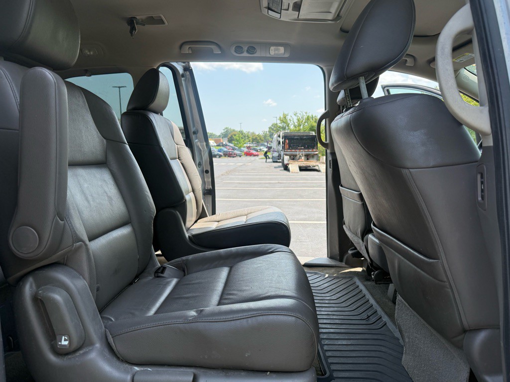 2016 Honda Odyssey Image 20