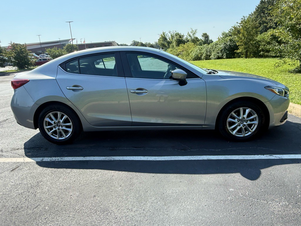 2016 Mazda Mazda3 Image 3