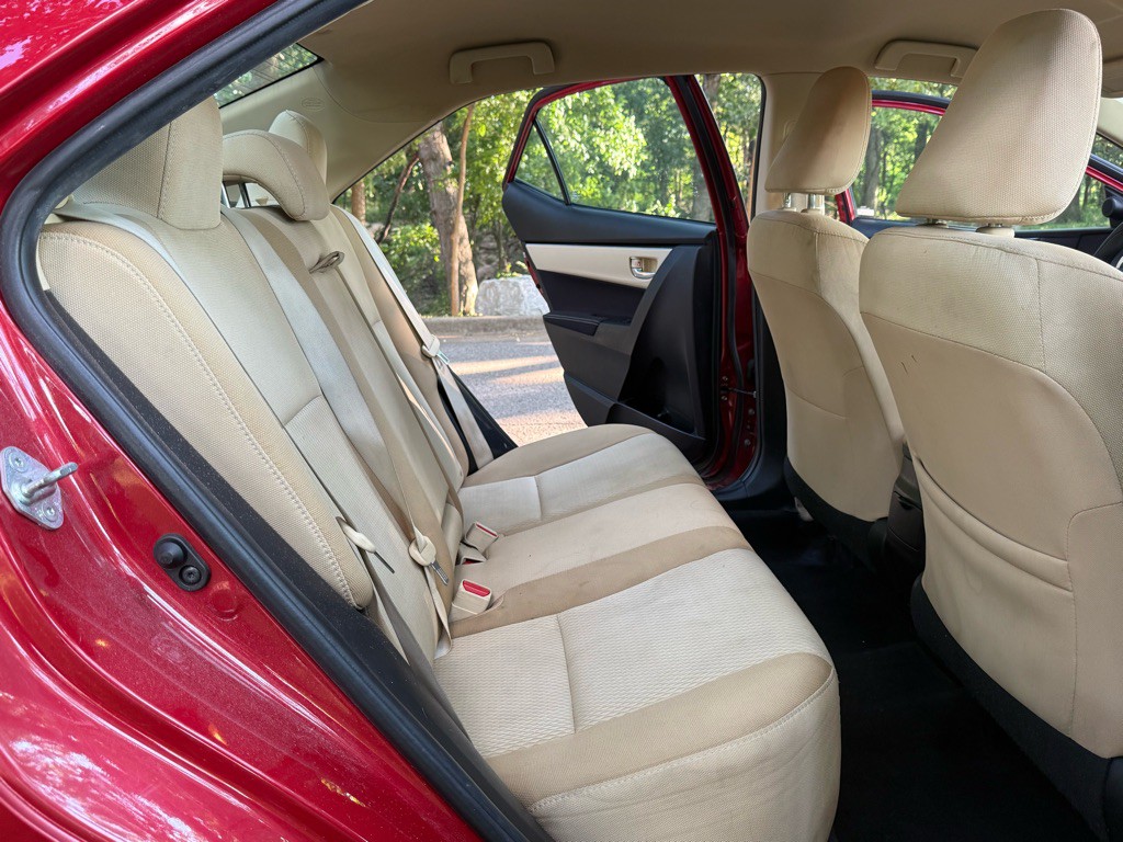2017 Toyota Corolla Image 20