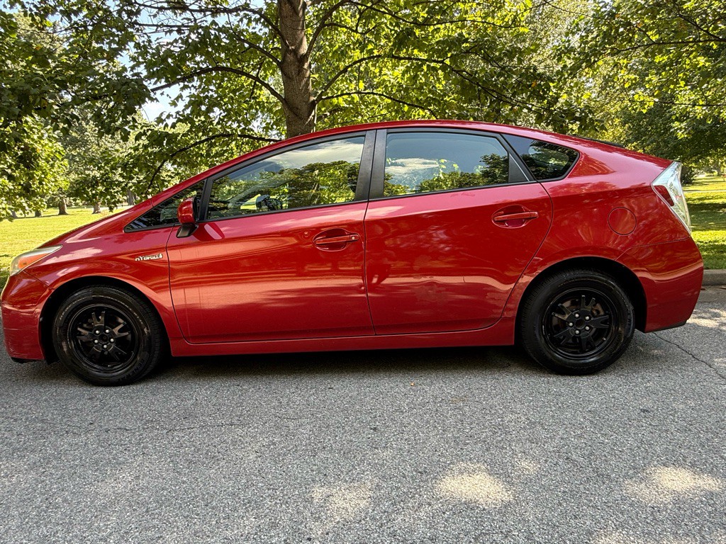 2012 Toyota Prius Image 3