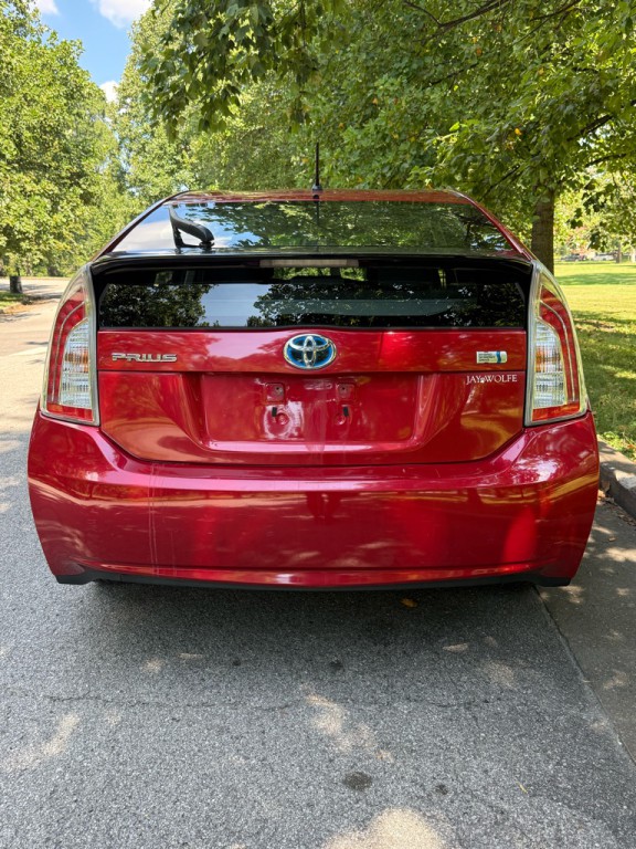 2012 Toyota Prius Image 8