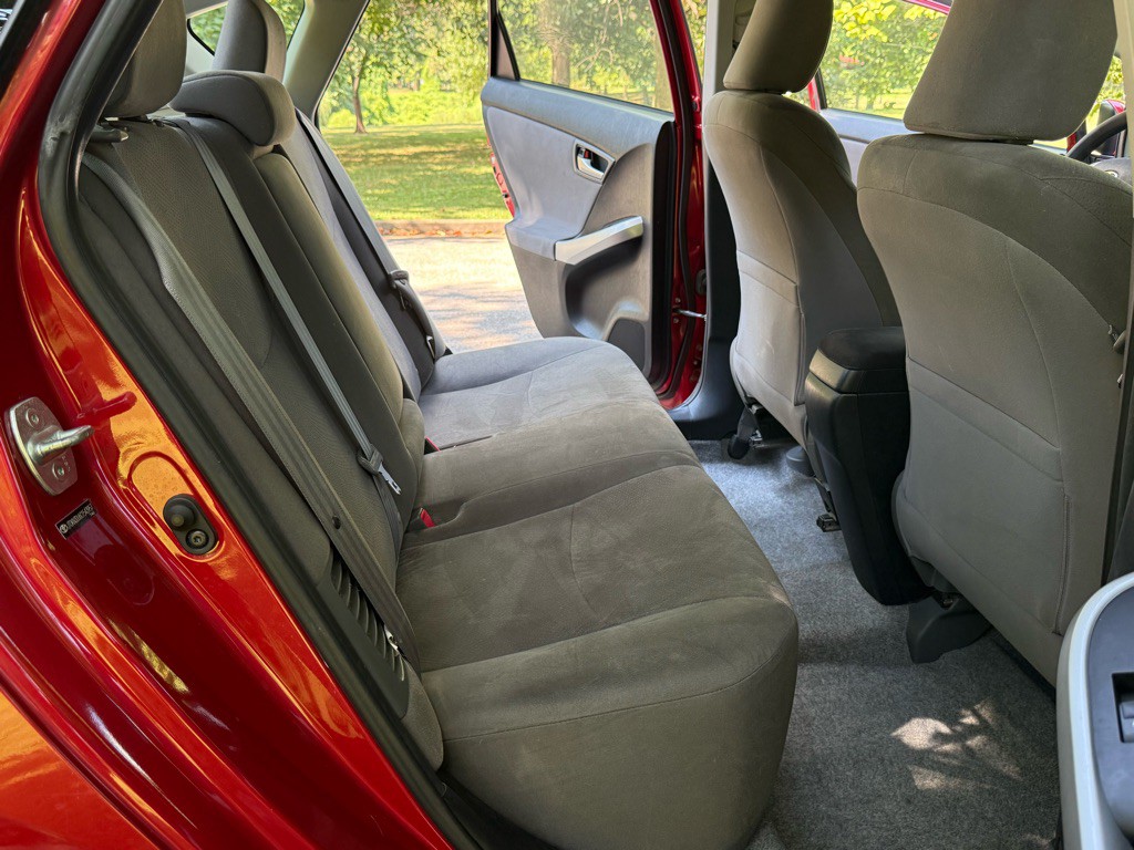 2012 Toyota Prius Image 20