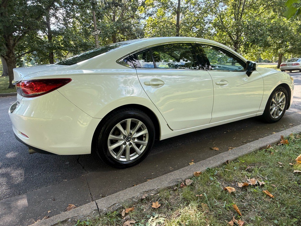 2015 Mazda Mazda6 Image 9