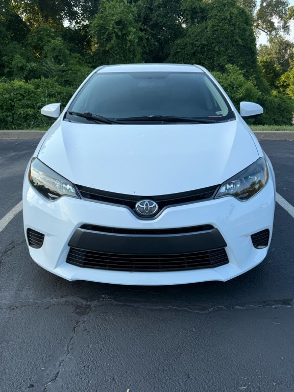 2015 Toyota Corolla Image 2
