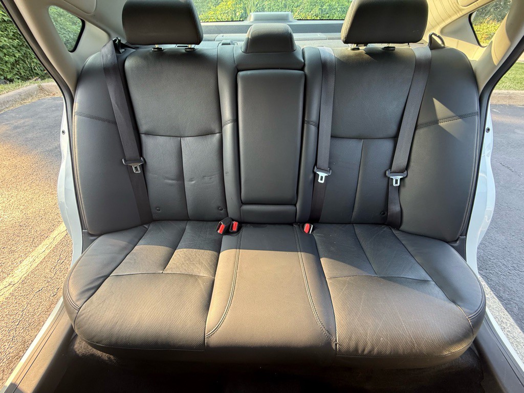 2015 Nissan Altima Image 21