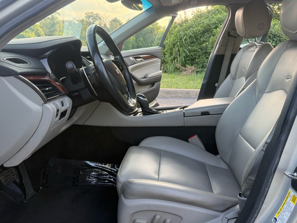 2016 Cadillac CTS Image 10