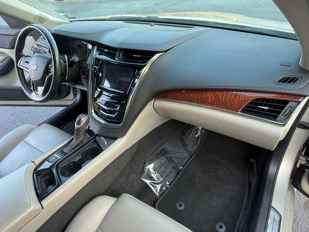 2016 Cadillac CTS Image 15