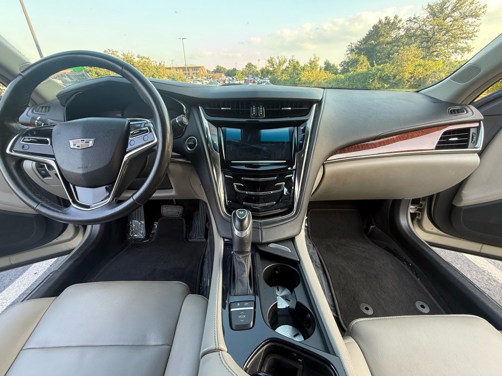 2016 Cadillac CTS Image 11
