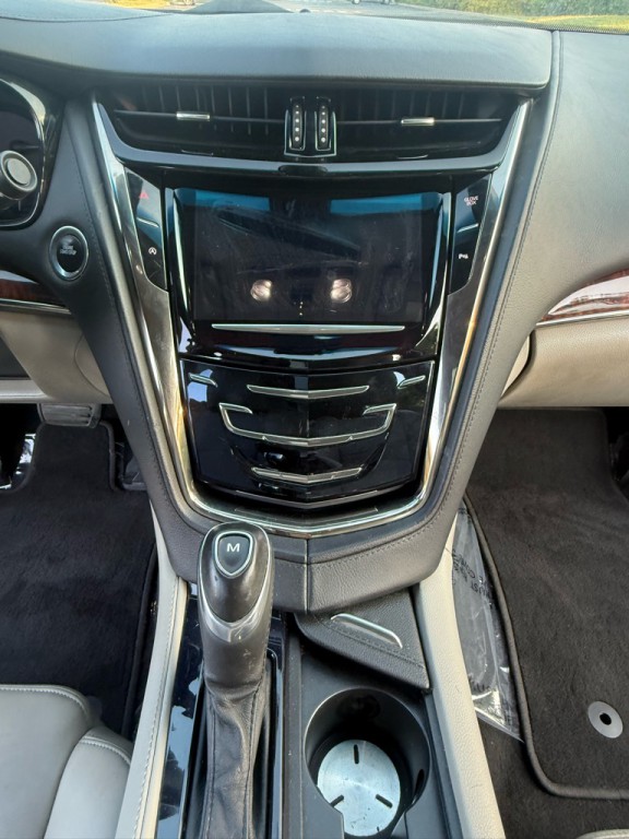 2016 Cadillac CTS Image 14