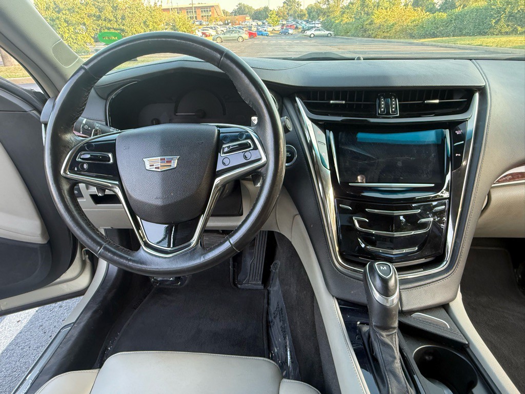 2016 Cadillac CTS Image 20