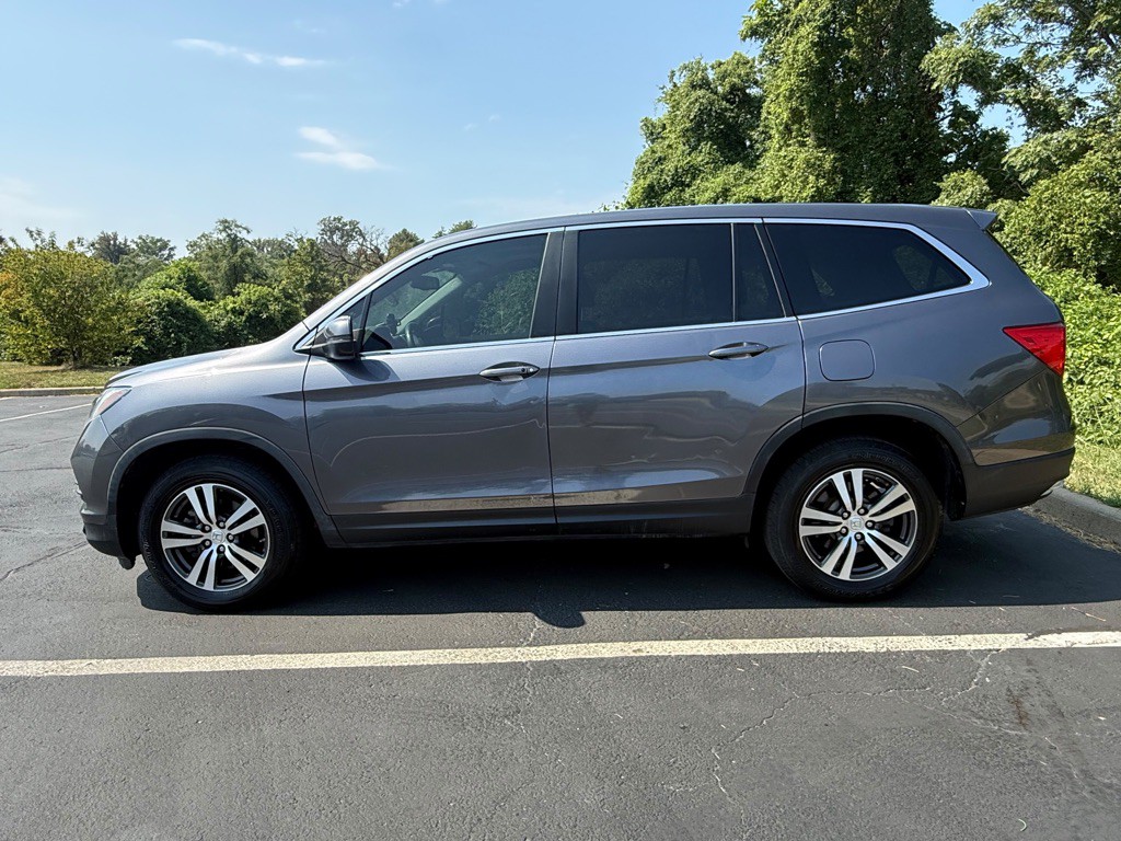 2018 Honda Pilot Image 3