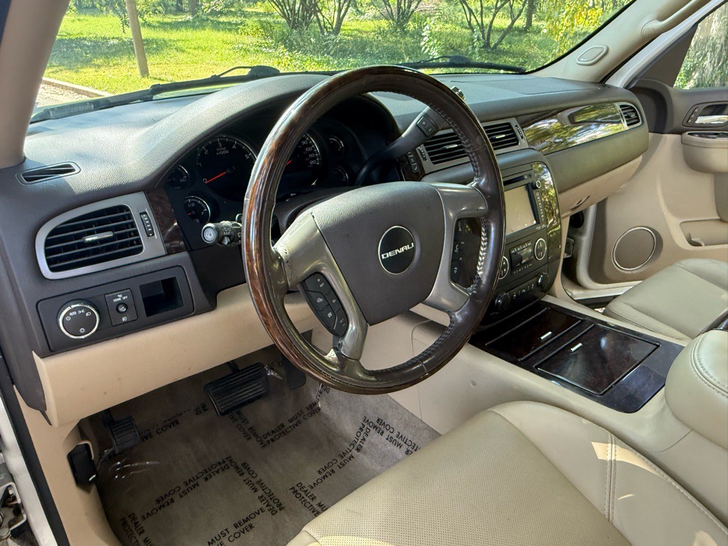 2012 GMC Yukon Image 13